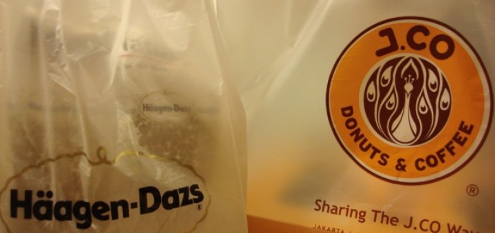 Haagan Dazs & J.Co Mini Donuts