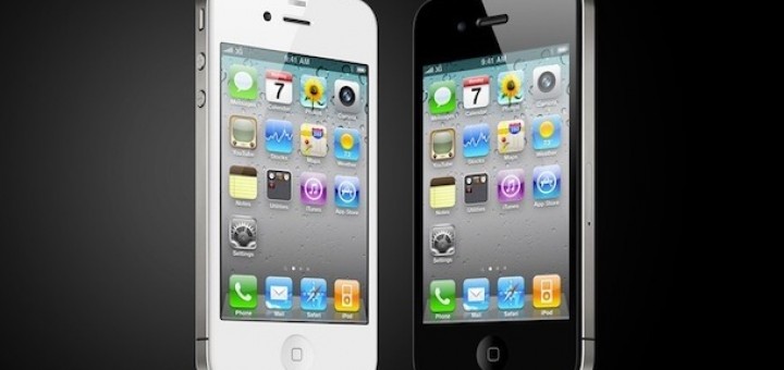 iPhone 4 White & iPhone 4 Black